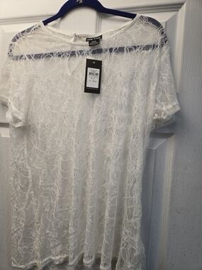 NWT City Chic Ivory Lace Stretch Short Sleeve Top